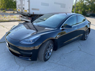 Tesla Model 3 foto 5