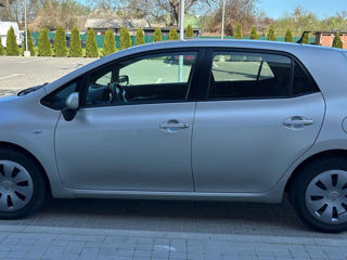 Toyota Auris foto 3