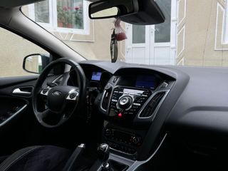 Ford Focus foto 9