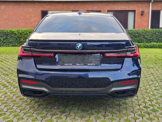 BMW 7 Series foto 12