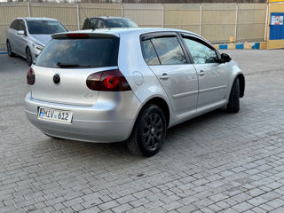 Volkswagen Golf foto 5