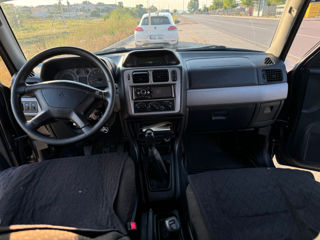 Mitsubishi Pajero Pinin foto 8