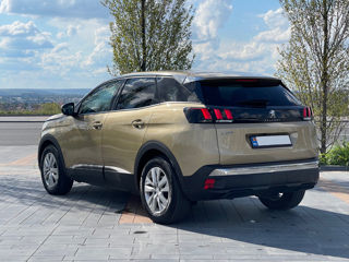 Peugeot 3008 foto 3