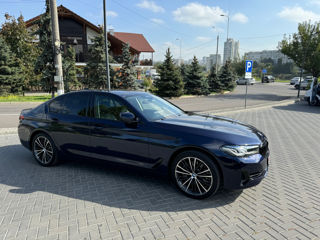 BMW 5 Series foto 5