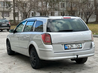 Opel Astra foto 4