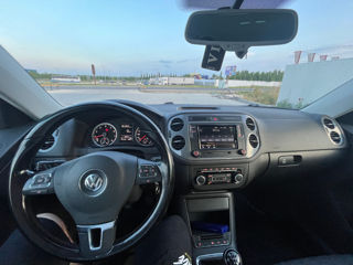 Volkswagen Tiguan foto 8