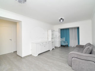 Apartament cu 2 camere, 70 m², Centru, Chișinău foto 9