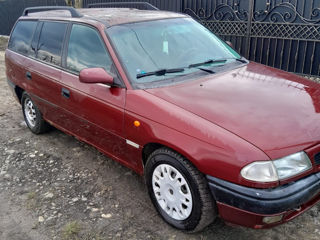 Opel Astra foto 4