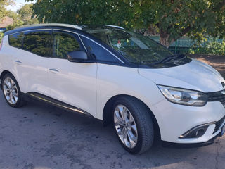 Renault Grand Scenic foto 10