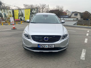 Volvo XC60 foto 2