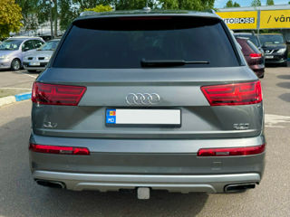 Audi Q7 foto 6