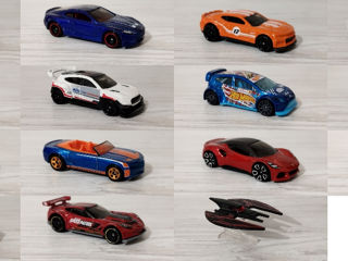 Машинки Hot Wheels foto 2