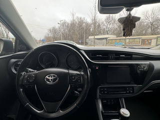 Toyota Auris foto 7