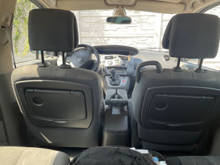 Renault Grand Scenic foto 4