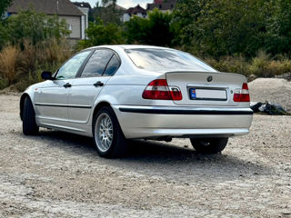 BMW 3 Series foto 3