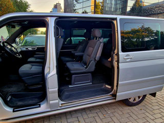 Volkswagen Multivan foto 6