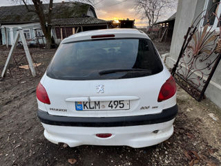 Peugeot 206 foto 2