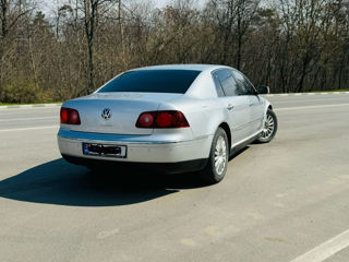 Volkswagen Phaeton foto 4