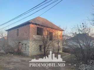 Casă în 2 nivele, Băcioi, 153 mp + 9 ari! foto 3