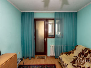 Apartament cu 2 camere, 52 m², Botanica, Chișinău foto 3