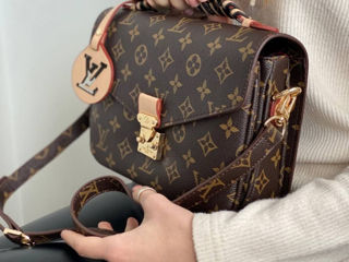 Louis Vuitton foto 6