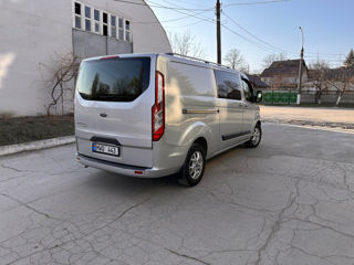 Ford Transit custom foto 4