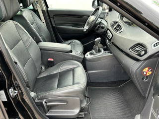 Renault Scenic foto 16