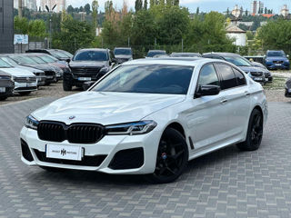 BMW 5 Series foto 1