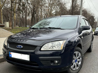 Ford Focus foto 2