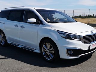 KIA Carnival foto 7