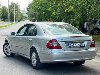 Mercedes E-Class foto 6