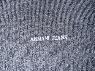 Vând Pulover Armani Jeans original ! foto 2