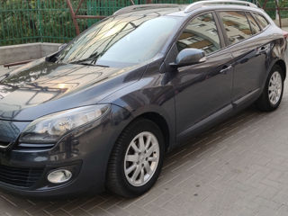 Renault Megane foto 2