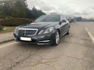 Mercedes E-Class foto 7