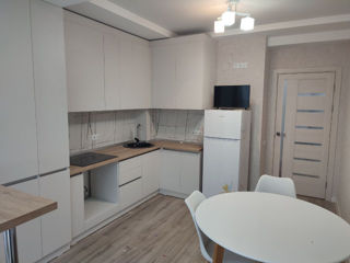 Apartament cu 1 cameră, 38 m², Botanica, Chișinău foto 2