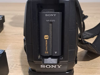 Видеокамера Sony HXR-MC1500P foto 2