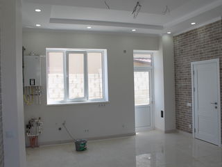 Townhouse 2 nivele. 3 dormitoare+salon. Terasa foto 6