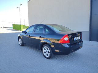 Ford Focus foto 6