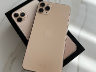 iPhone  11 Pro max 64г золотой