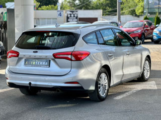 Ford Focus foto 6