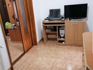 Apartament cu 3 camere, 132 m², Centru, Chișinău foto 3