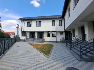 Townhouse Durlești v.albă!