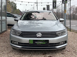 Volkswagen Passat foto 2