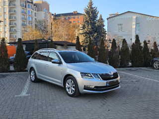 Skoda Octavia foto 2