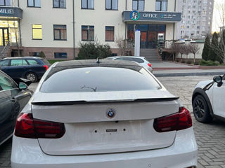 BMW 3 Series foto 8