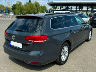 Volkswagen Passat foto 5