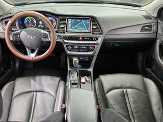 Hyundai Sonata foto 6