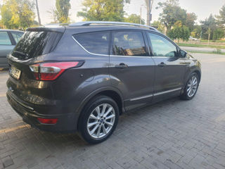 Ford Kuga foto 3