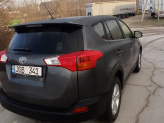 Toyota Rav 4 foto 2