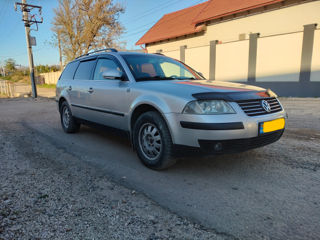 Volkswagen Passat foto 3